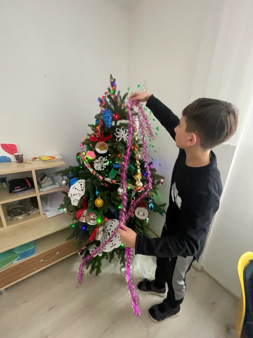 Школьная ёлка 25. Фото 6