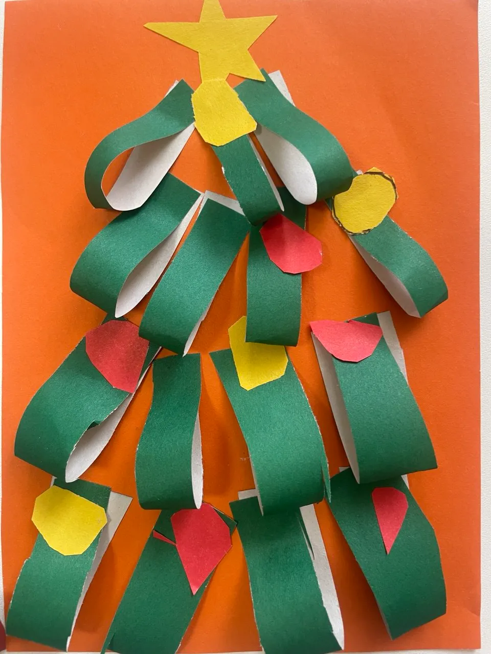 Волшебная ёлка из бумаги 25. Фото 2